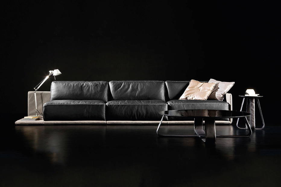 Border XL Sofa with Shelf