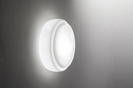 Bot Wall Sconce