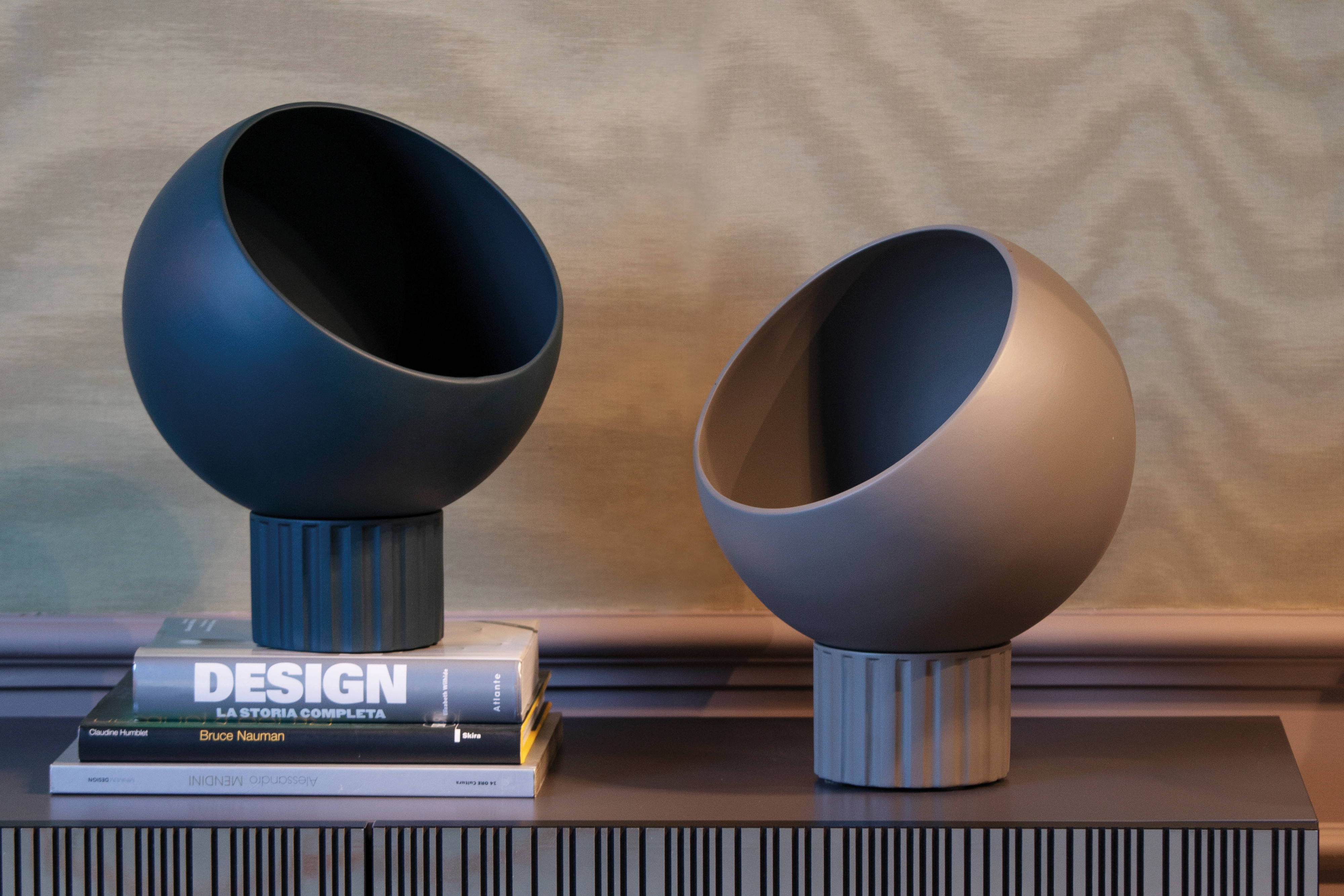 Boule Vases are made in Italy