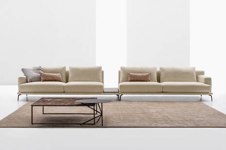 Bovisa XL Sofa with Table by Nicoline Italia