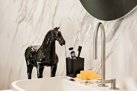Boxy Toothbrush Holder designed by Ludovica Serafini + Roberto Palomba