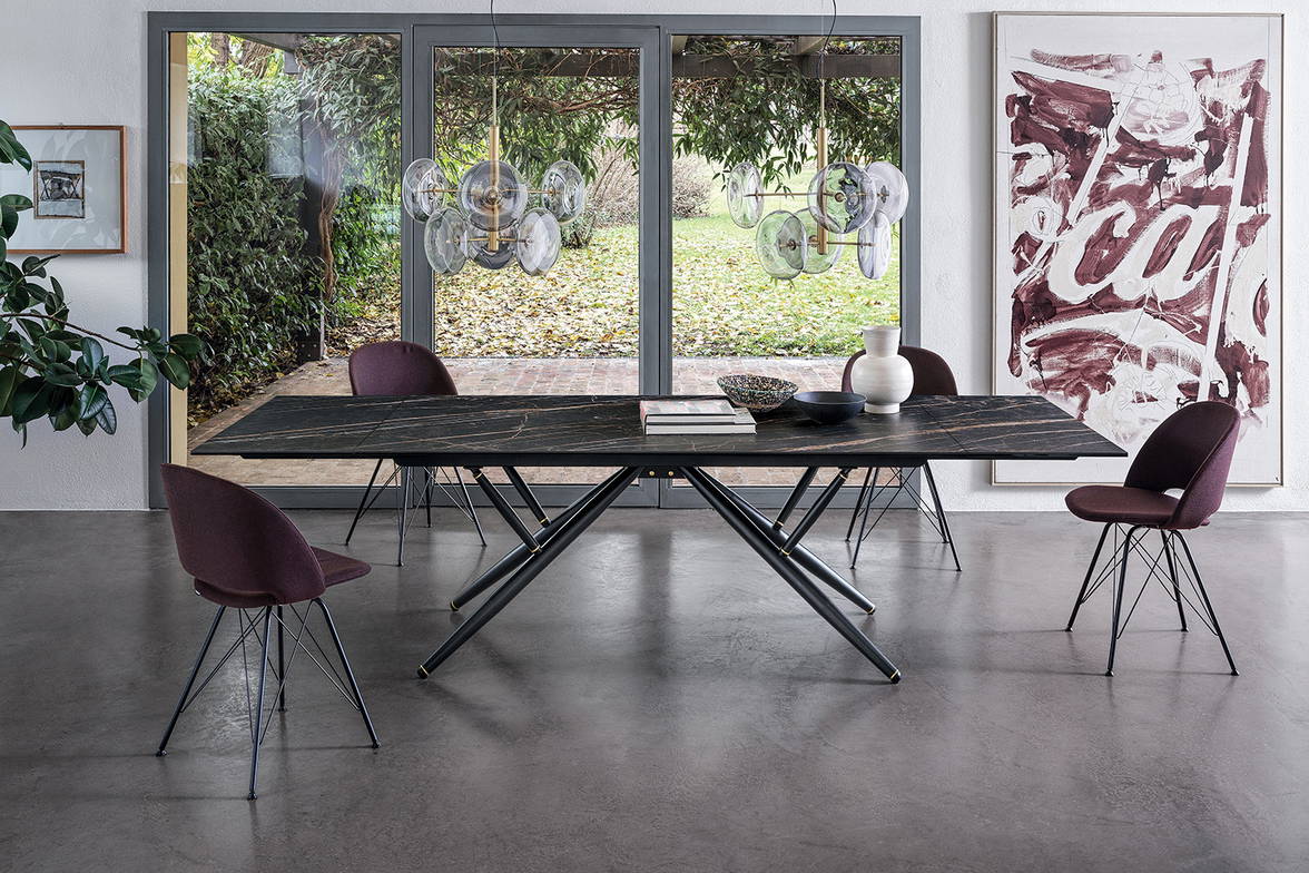 Bridge extension dining table designed by Pocci & Dondoli for Bontempi Casa Bridge extension dining table designed by Pocci & Dondoli for Bontempi Casa