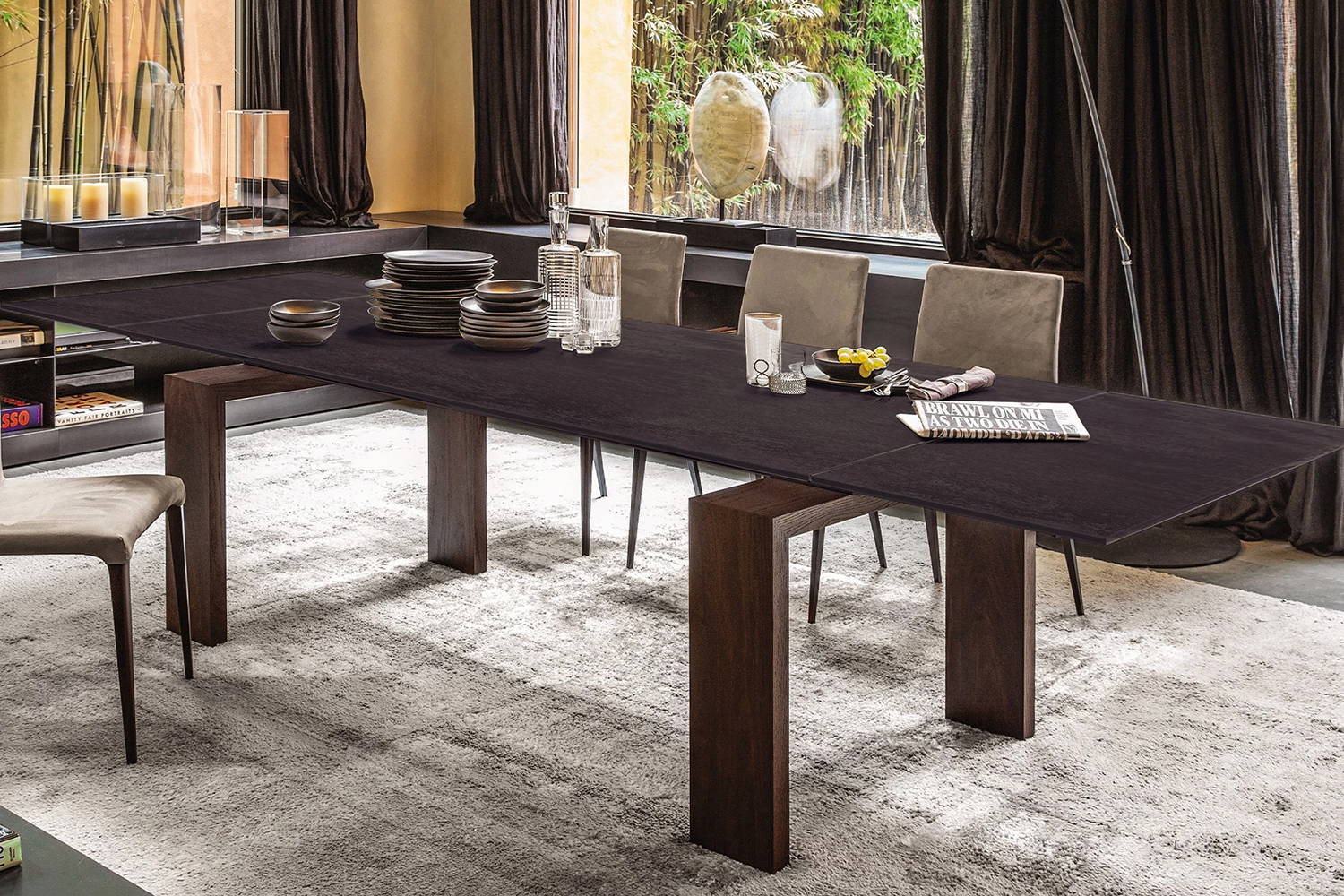 Brooklyn Extension Table by Tonin Casa | room service 360°