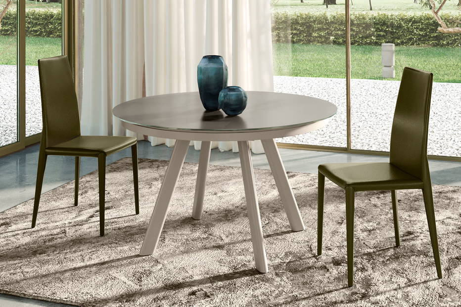 Brooklyn round kitchen table by Ingenia Casa