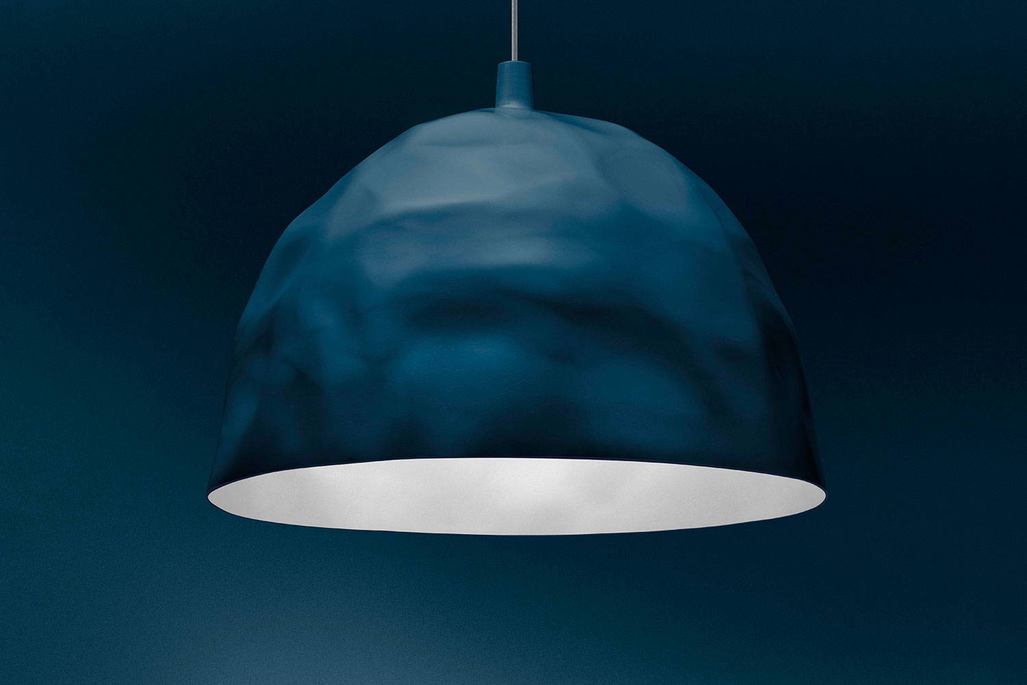 Bump suspension light by Foscarini is easily customized 