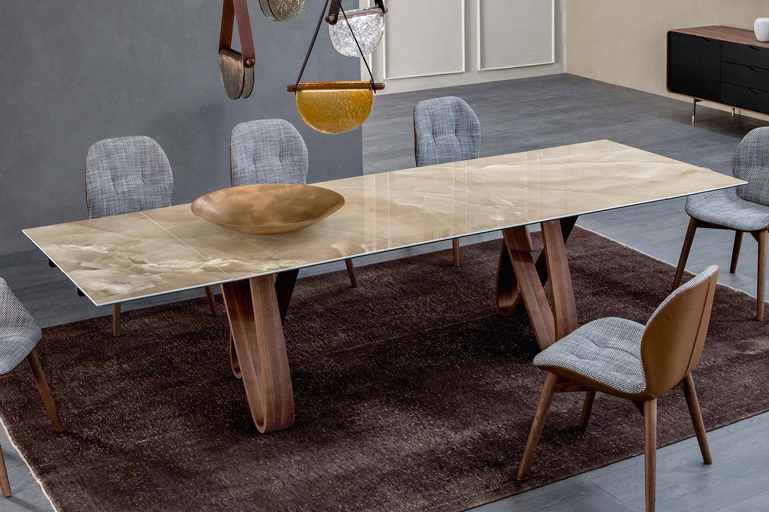 Butterfly Extension Table by Tonin Casa | room service 360°