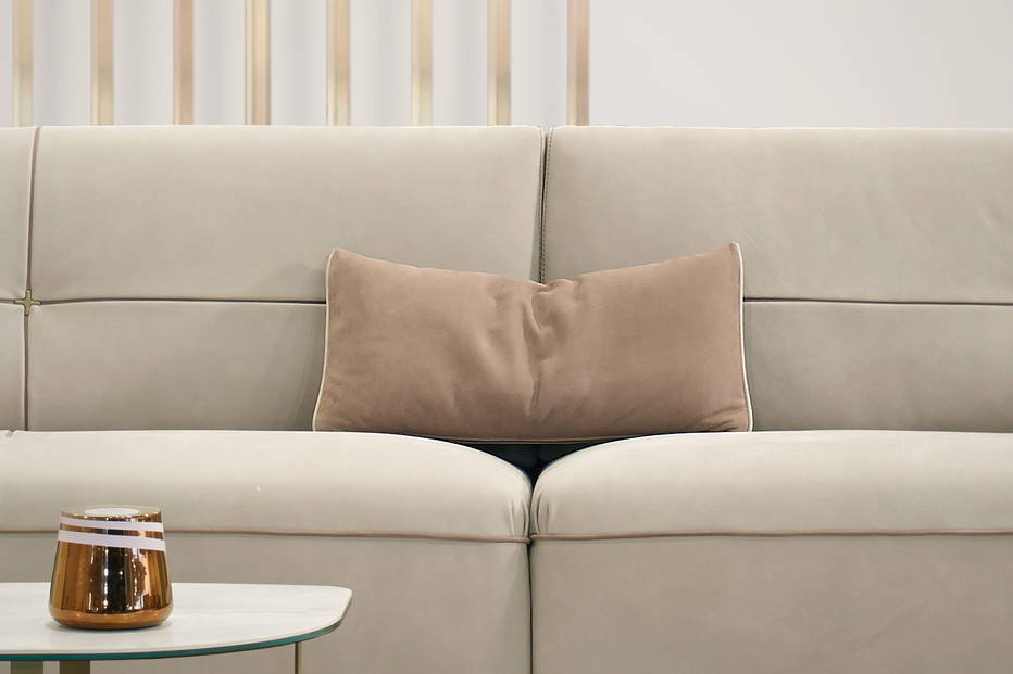 C0126 Pillow
