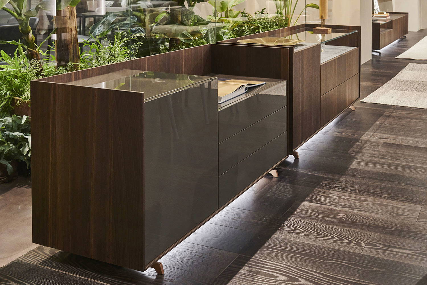 Cabaret Sideboard Comp. 19D