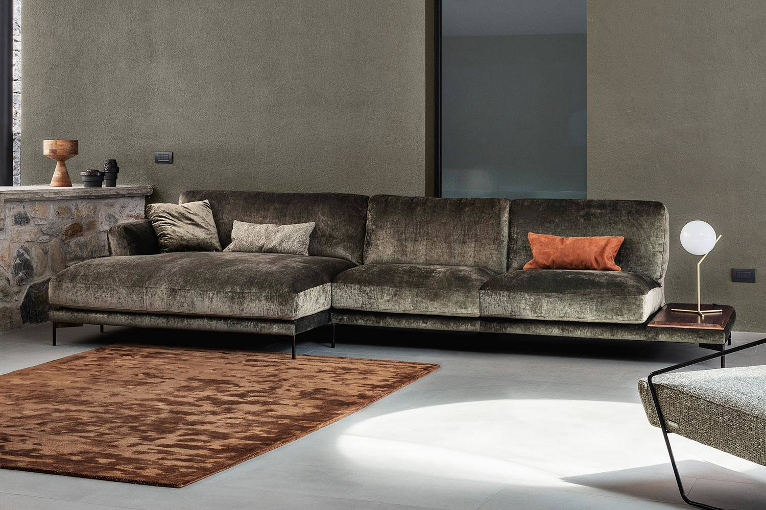 Cadorna sectional sofa with chaise by Nicoline Italia
