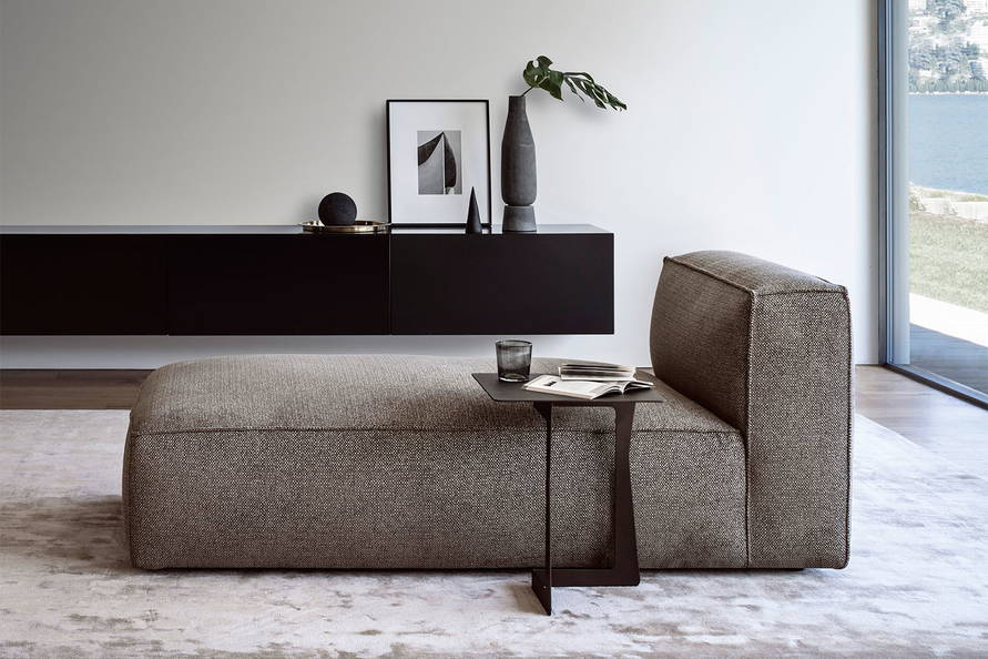 Cairoli Armless Chaise
