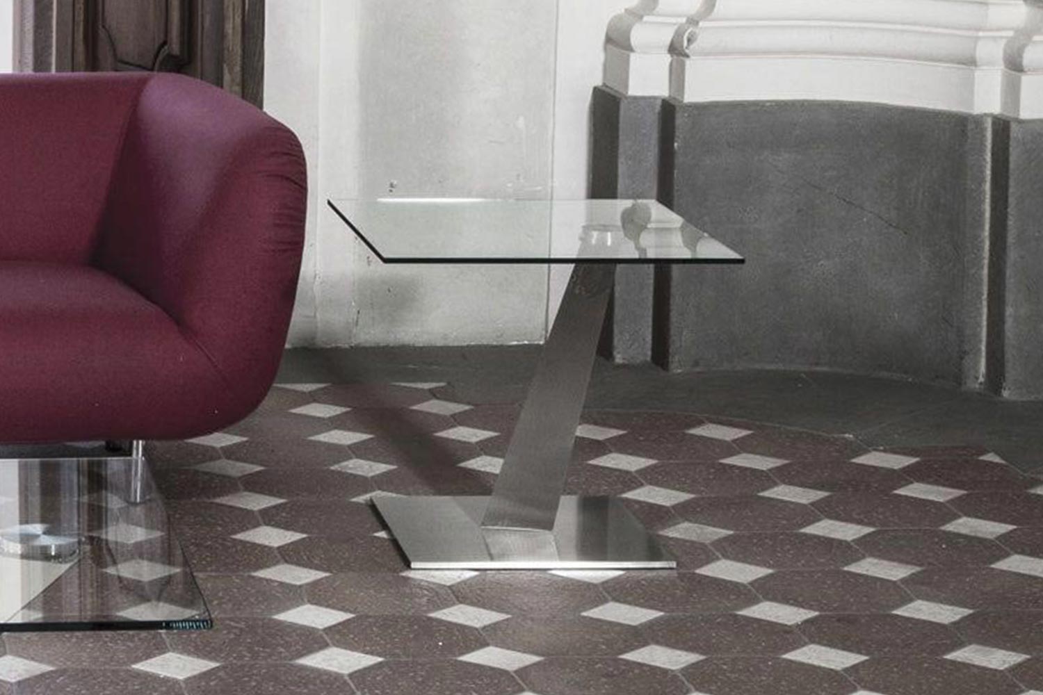 Calypso End Table