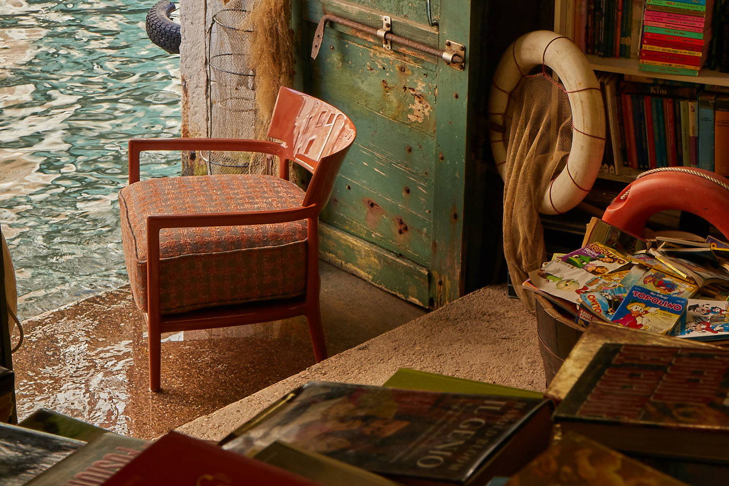 Cara Armchair