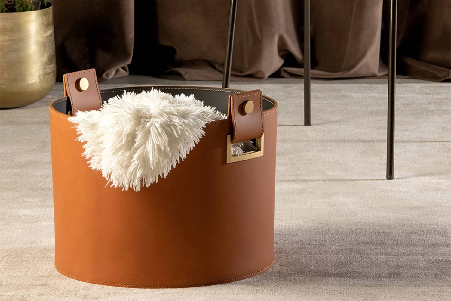 Catullo basket by Tonin Casa