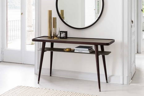 Chantal console table with Levante mirror by Porada