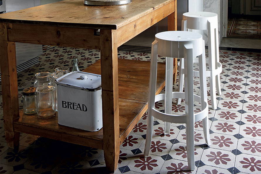 Charles Ghost Stool (Set of 2)