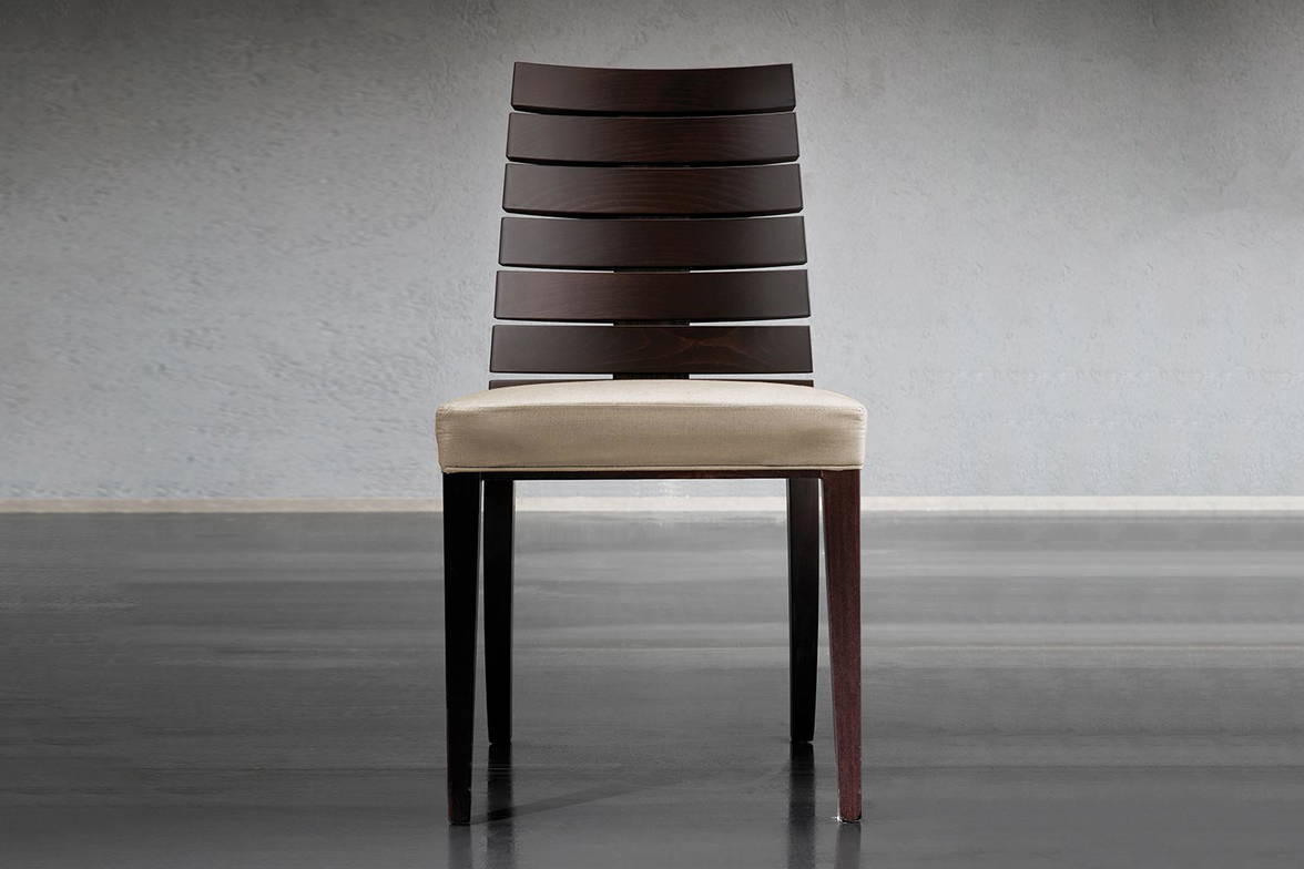 Charm dining chair by Costantini Pietro Charm dining chair by Costantini Pietro