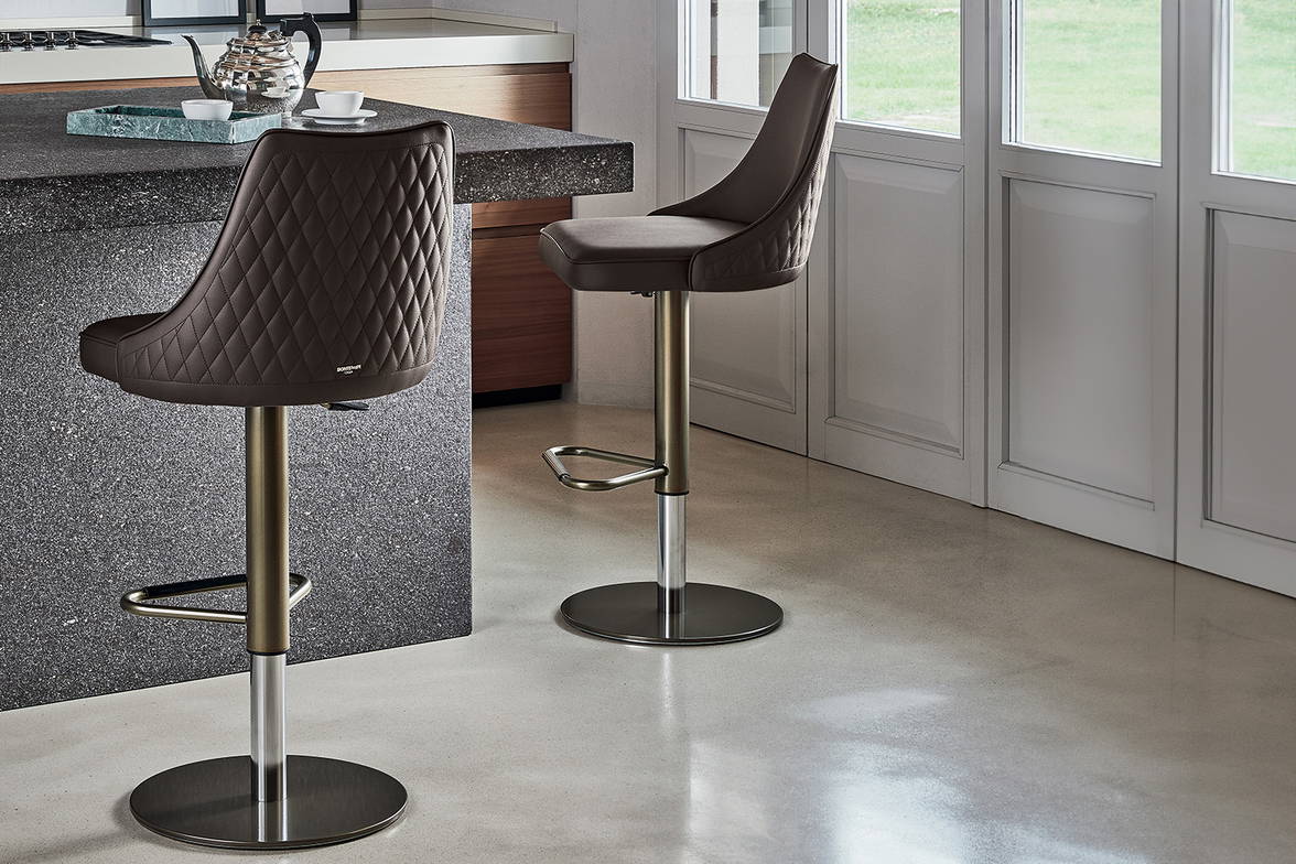 Clara adjustable bar stool by Bontempi Casa Clara adjustable bar stool by Bontempi Casa