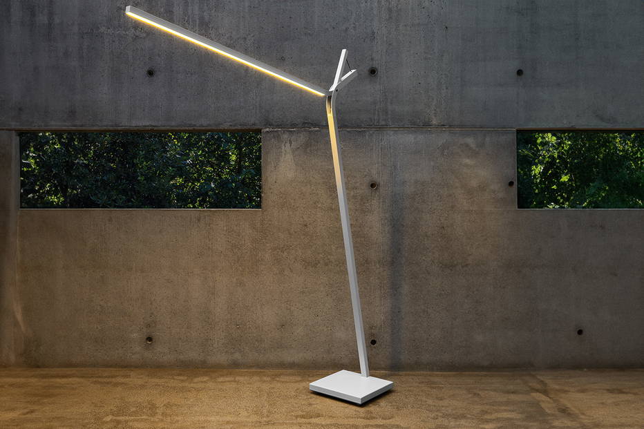 Cleo Alu outdoor arc lamp by Talenti