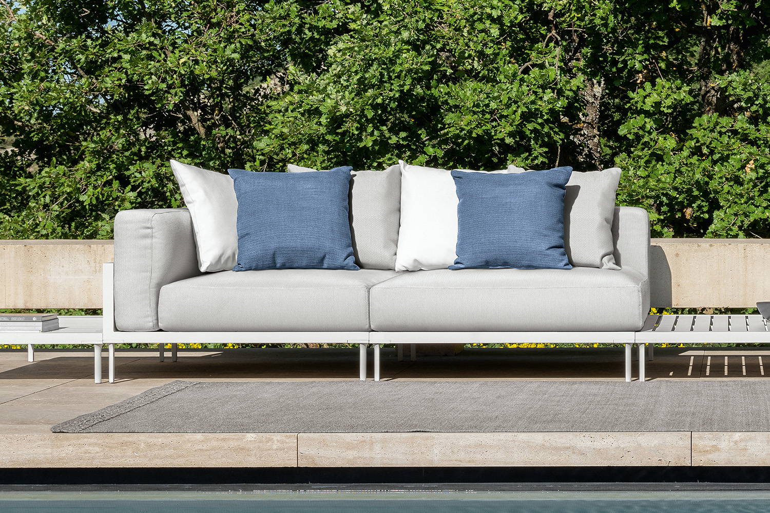 Cleo Alu Pillow