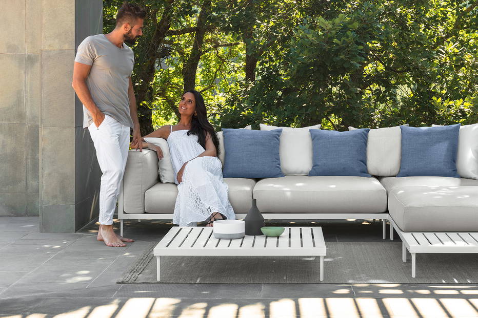Cleo Alu coffee table by Talenti