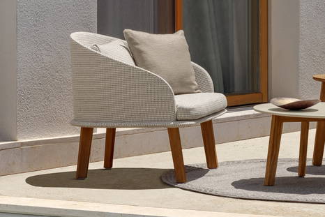 Cleo wood lounge armchair by Talenti