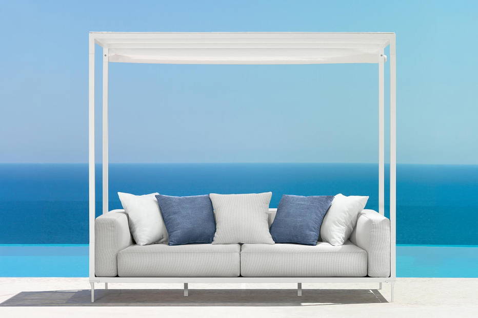 Cleo Soft Alu Canopy Sofa