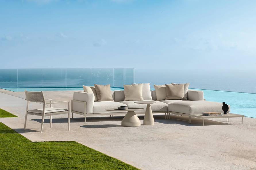 Cleo Soft Alu Sectional Sofa with Chaise