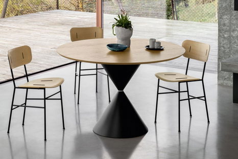 Clessidra Kitchen Table