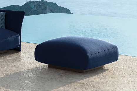 Cliff pouf by Talenti