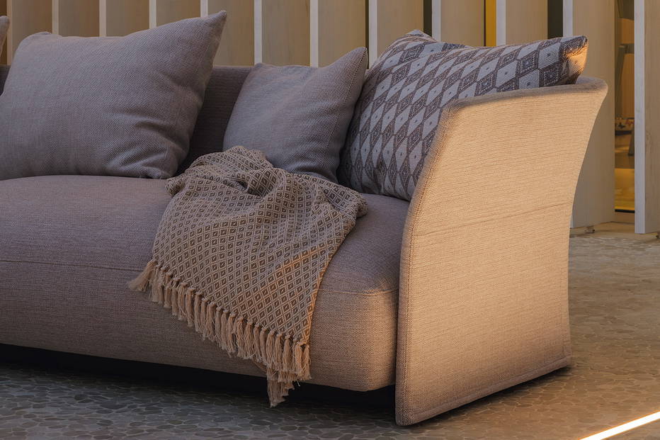 Cliff Sofa