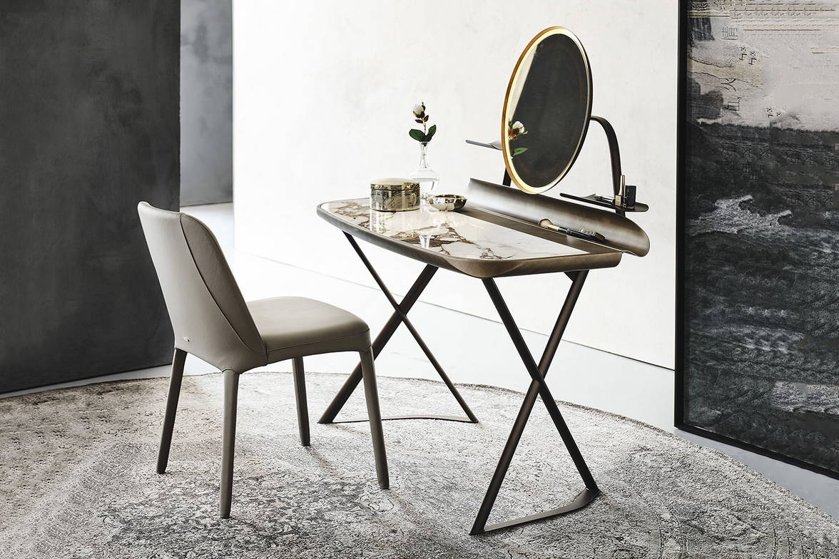 Cocoon Trousse Keramik desk with Wilma dining chair by Cattelan Italia Cocoon Trousse Keramik desk with Wilma dining chair by Cattelan Italia