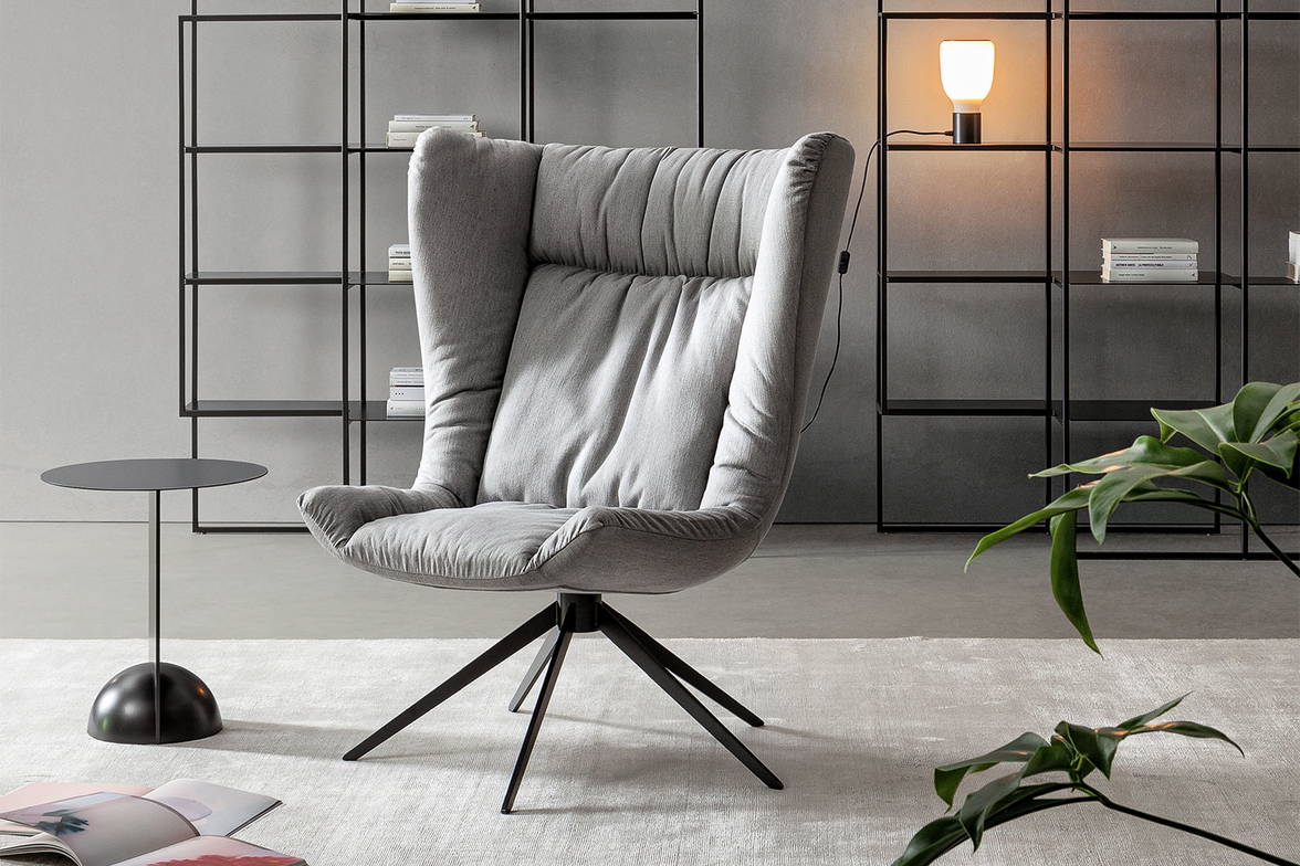 The Colibri Soft Lounge Chair by Fabrice Berrux for Bonaldo. The Colibri Soft Lounge Chair by Fabrice Berrux for Bonaldo.