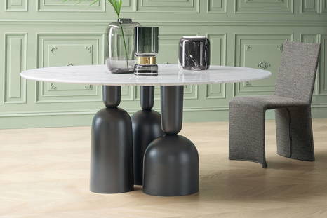 Cop Round dining table with Ketch dining chair by Bonaldo
