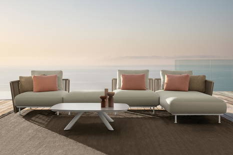 Coral sectional sofa by Talenti