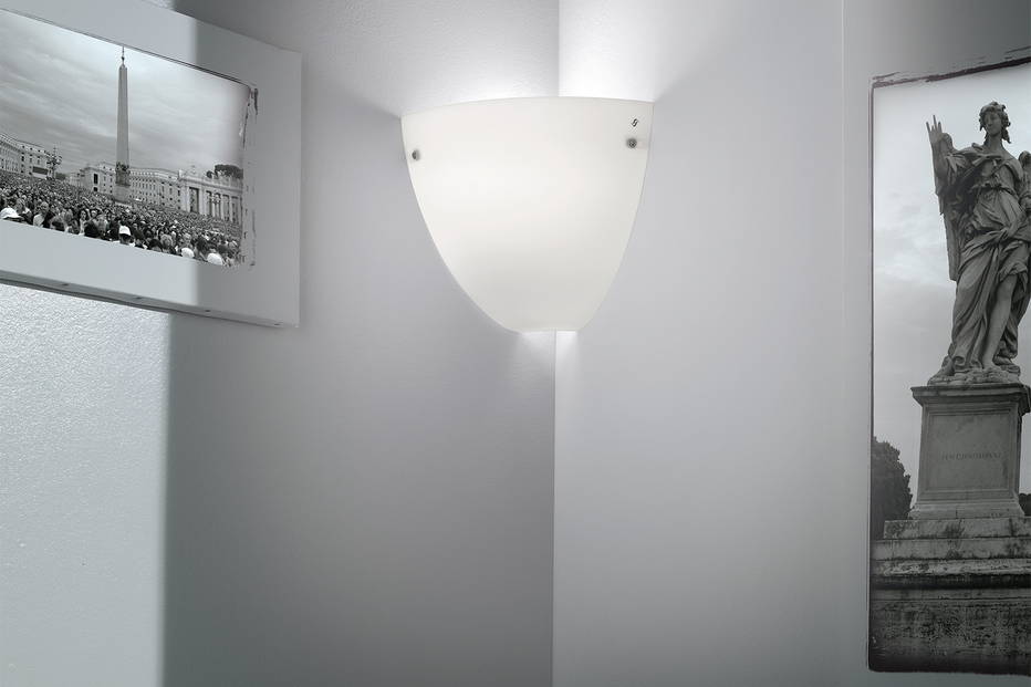 Corner Wall Sconce