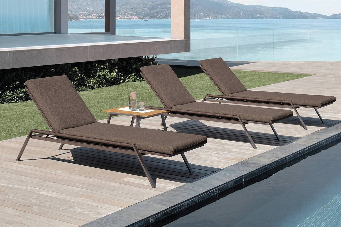 Cottage chaise lounge by Talenti Cottage chaise lounge by Talenti
