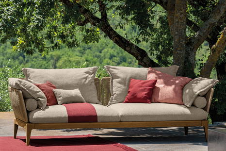 Cruise Teak sofa by Talenti