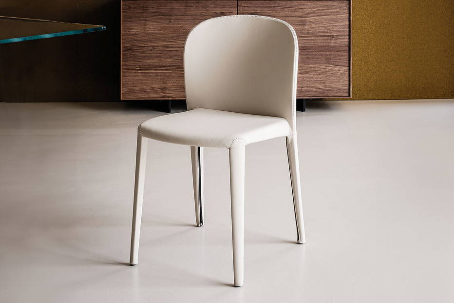 Daisy dining chair by Cattelan Italia comes in an array of upholstery options