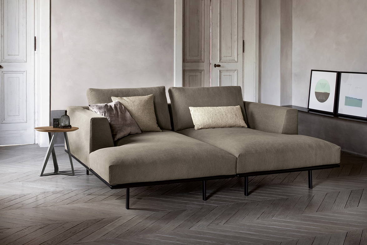Dakota double chaise designed by Carlo Bimbi for Bontempi Casa Dakota double chaise designed by Carlo Bimbi for Bontempi Casa