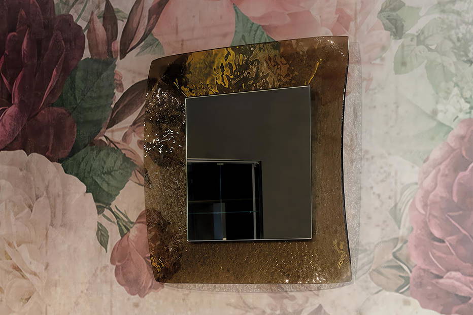 Deco Mirror by Tonin Casa