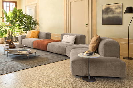 Delano Up Angled Sectional Sofa by Pianca