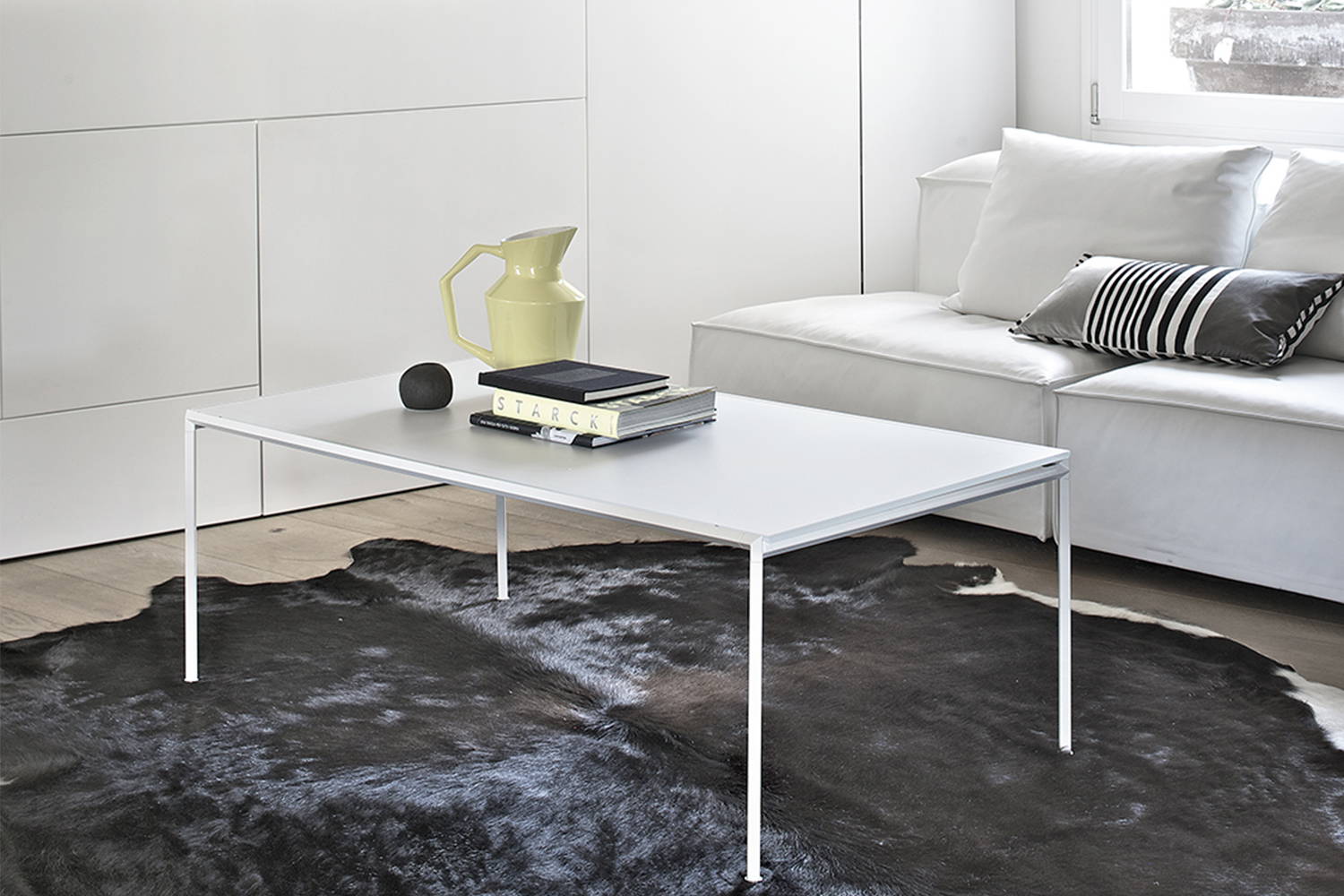 Diagonal rectangular coffee table by Bontempi Casa