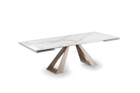 Diapason dining table by Naos