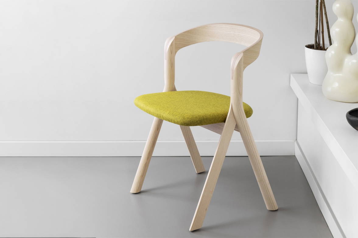 Diverge Dining Chair is designed by Skrivo Diverge Dining Chair is designed by Skrivo