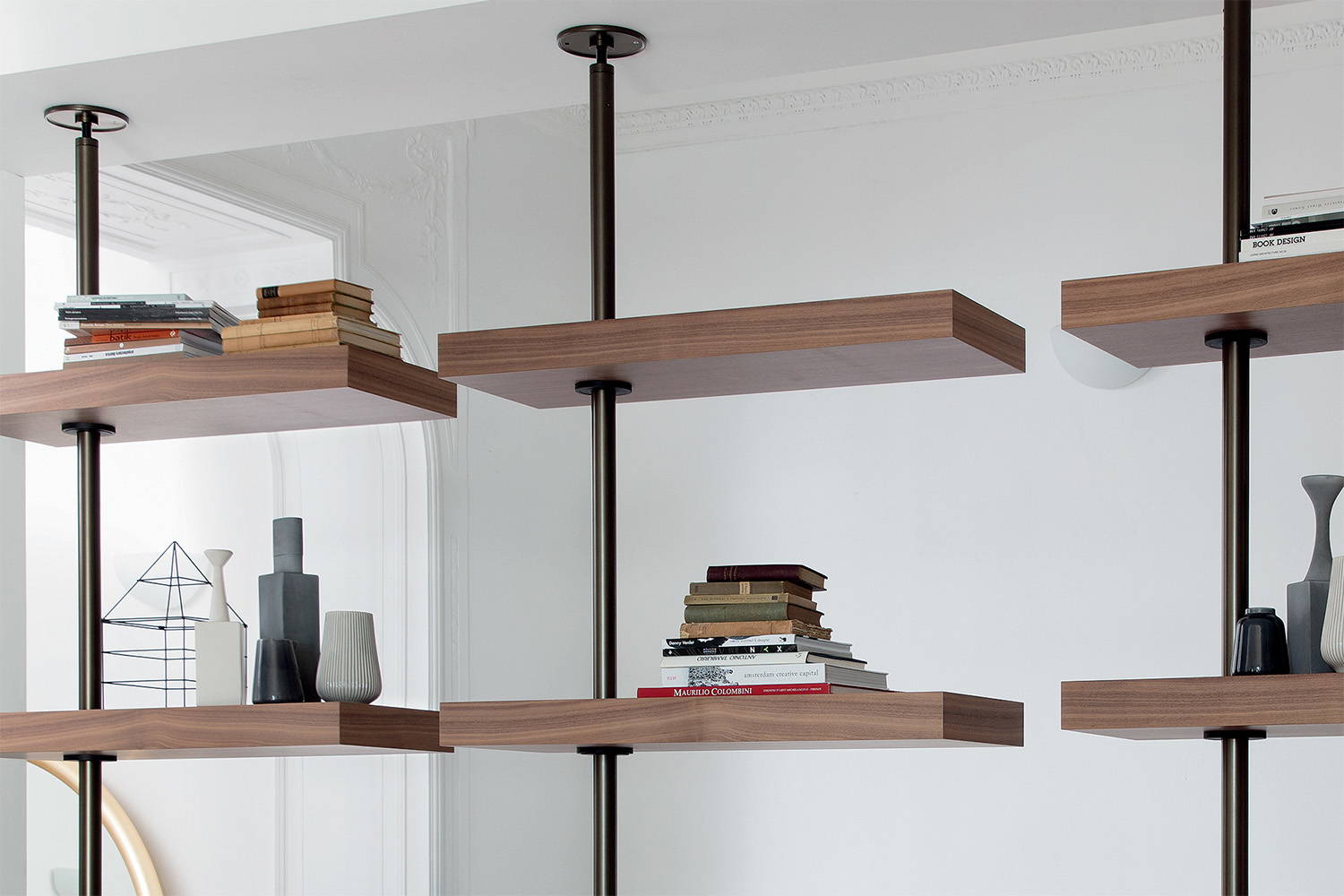 Domino Expo Bookcase by Porada | room service 360°