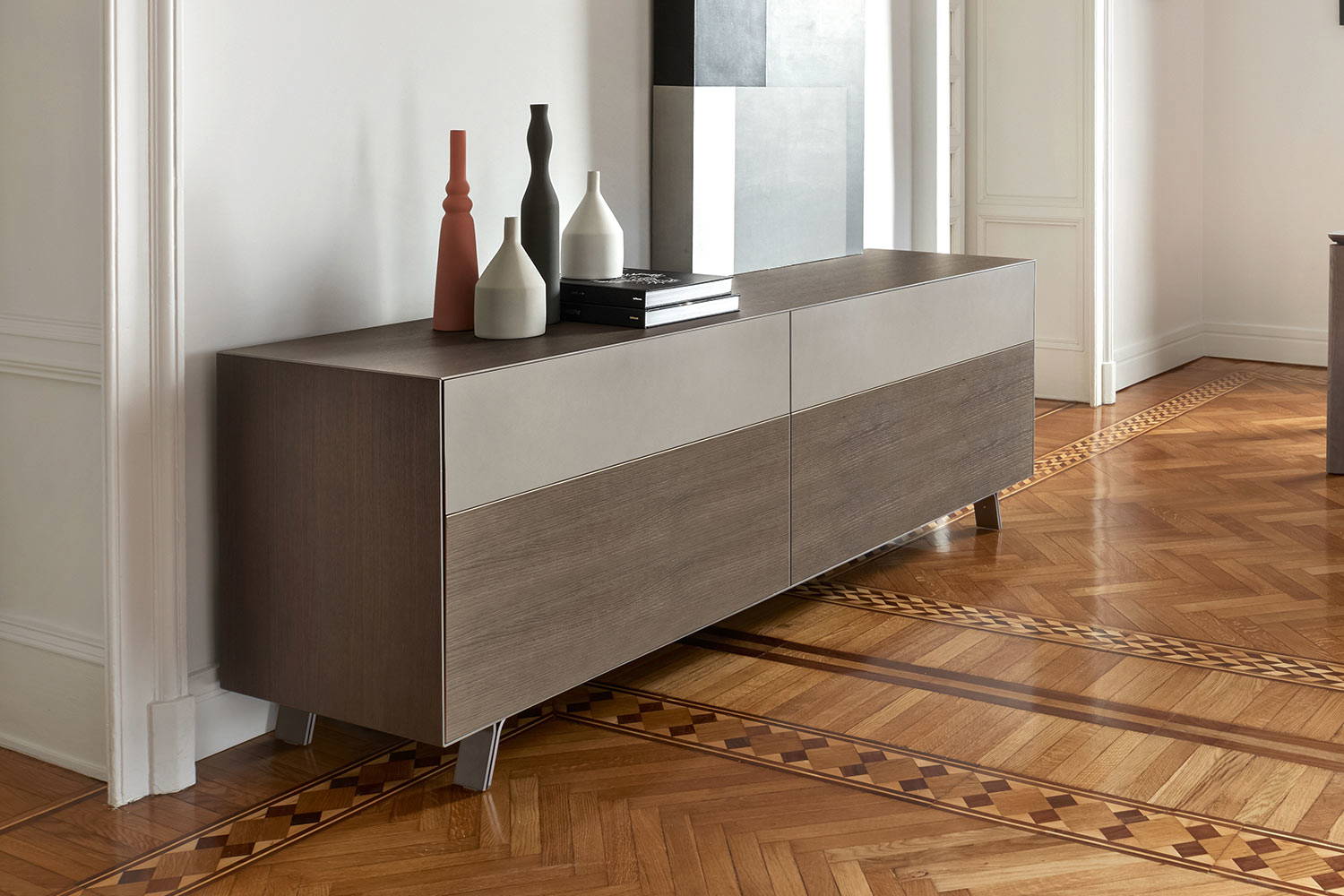 Domino Mono Sideboard Comp. 16M