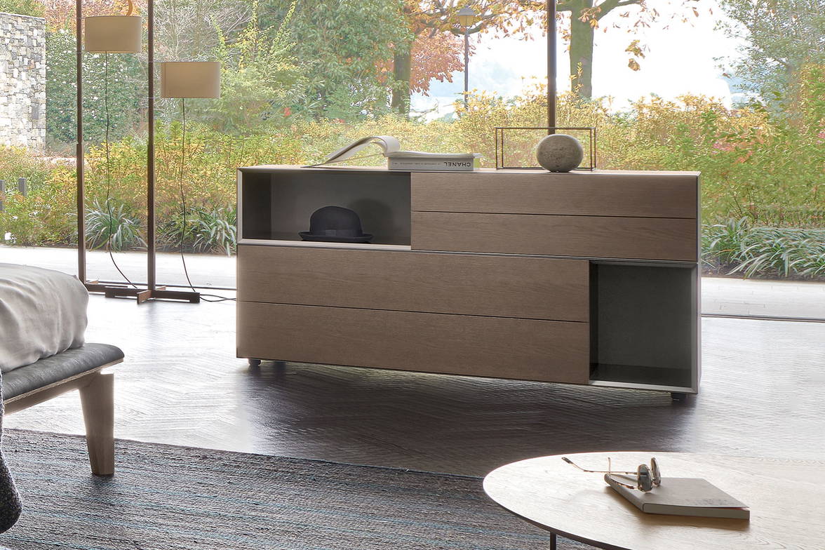 Domino night dresser by San Giacomo front view Domino night dresser by San Giacomo front view
