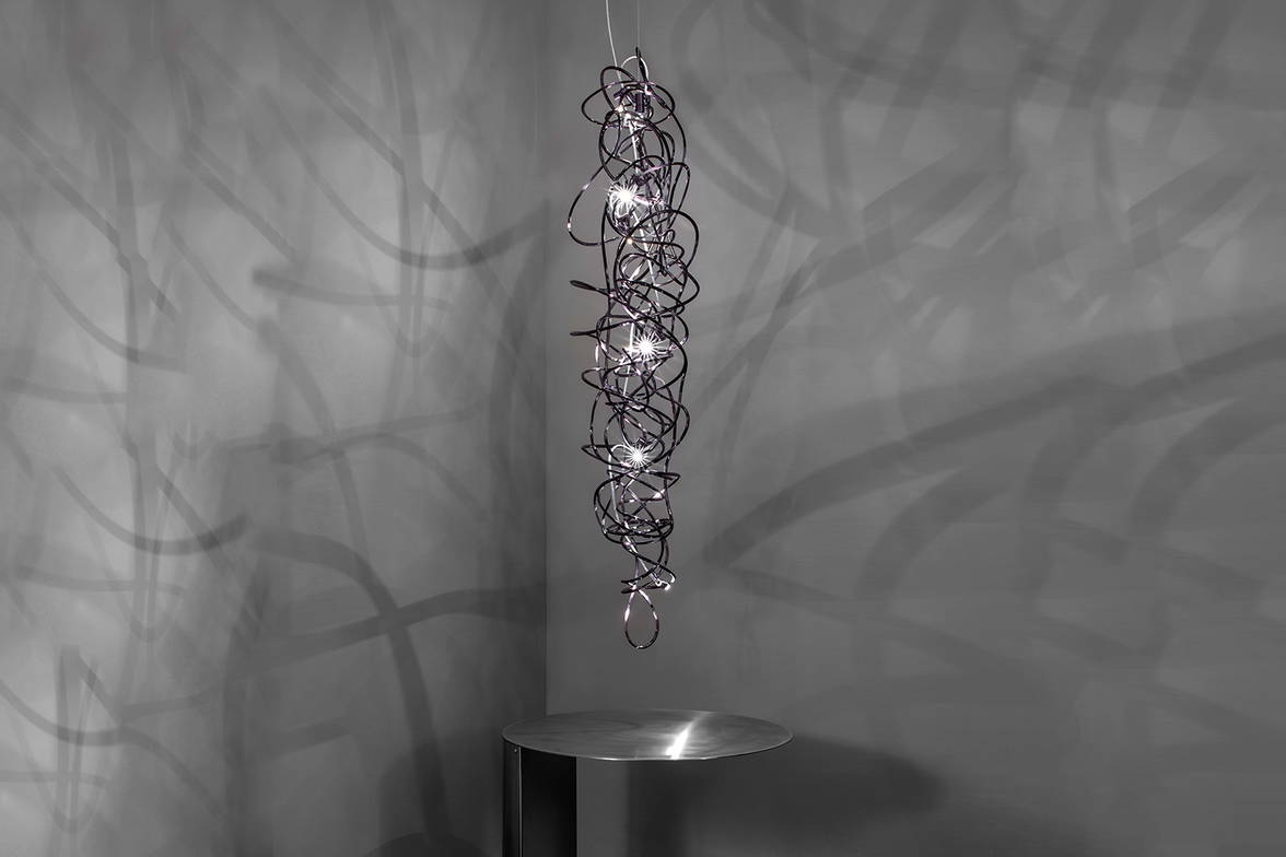 Doodle vertical suspension light by Terzani Doodle vertical suspension light by Terzani