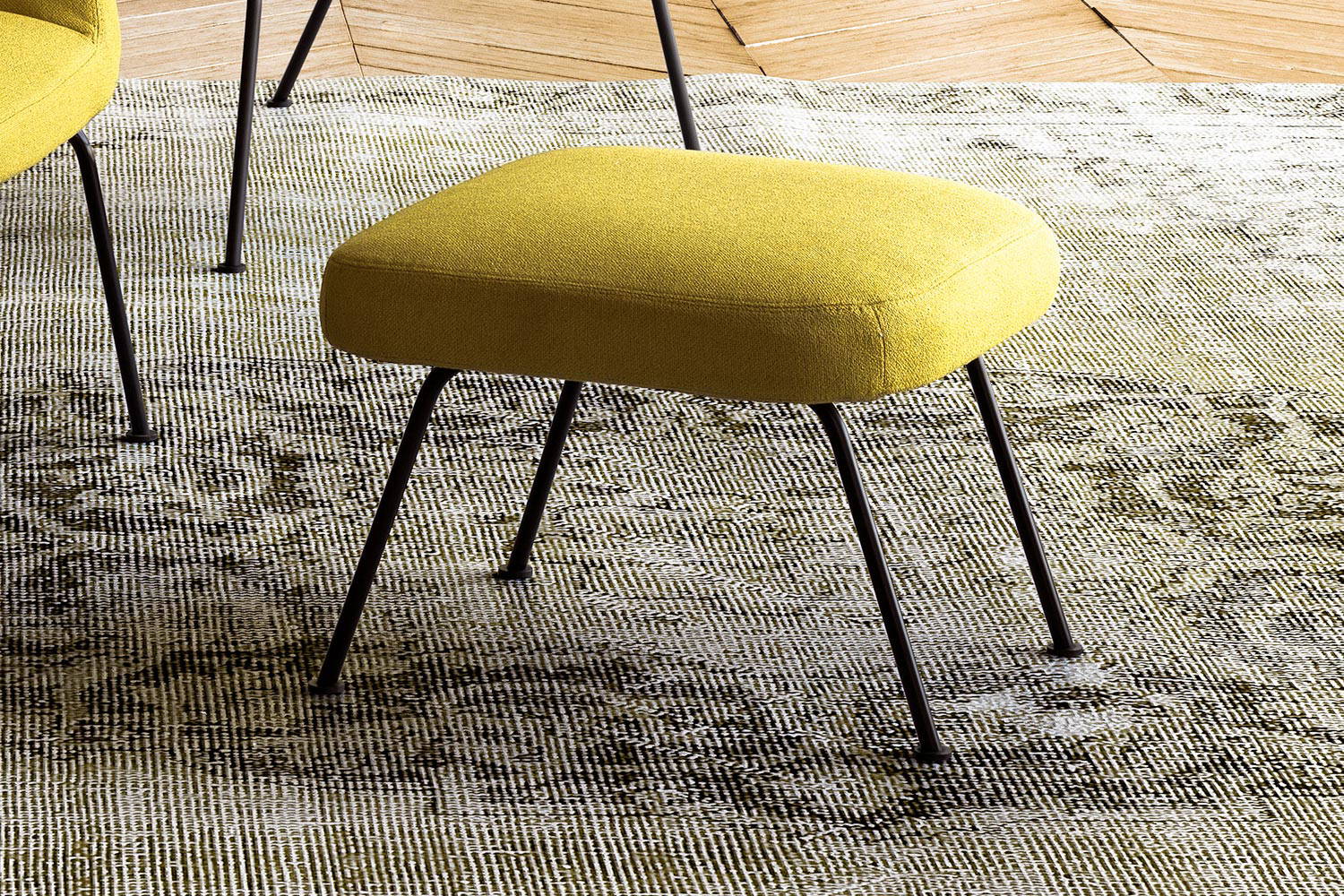 Dora footstool by Pianca