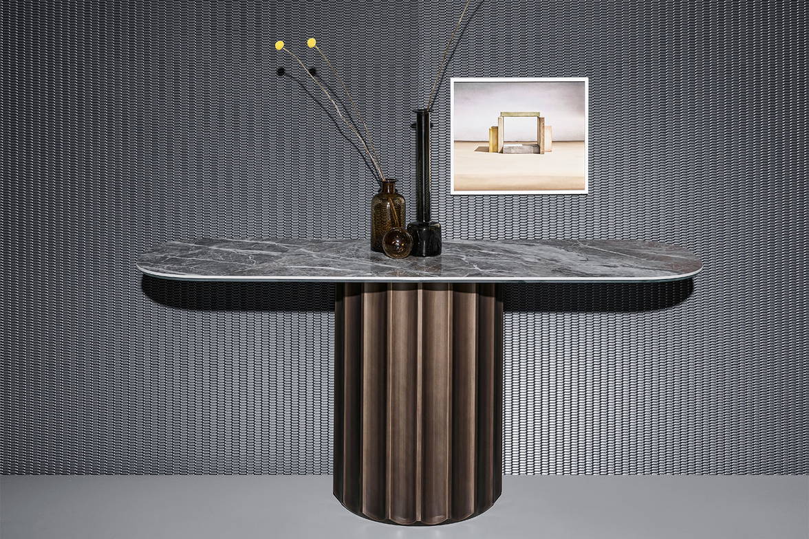 The Dorian console table by Spazioameno for Bonaldo. The Dorian console table by Spazioameno for Bonaldo.